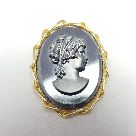 Vintage Cameo Portrait Woman Profile Brooch Pendant, Gold Tone Setting, Estate - Picture 6 of 6